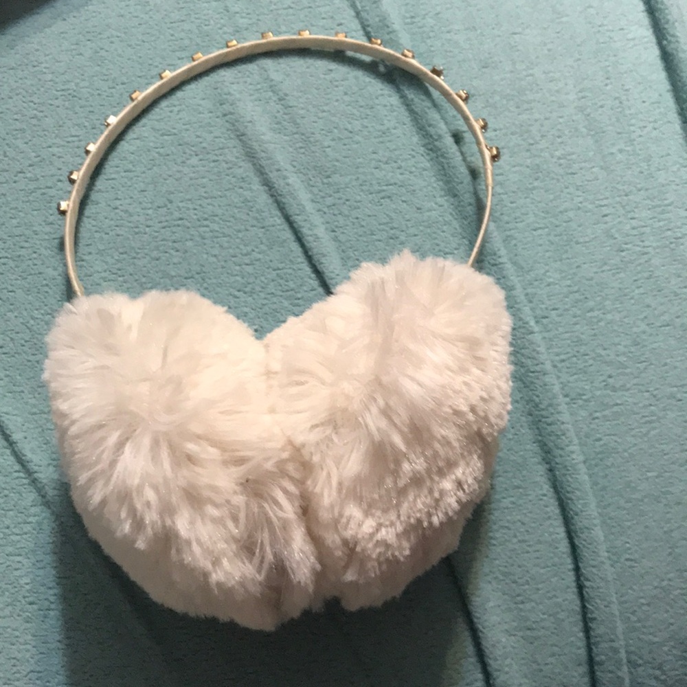 Earmuffs